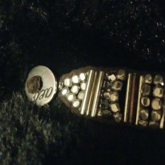AMERICAN EAGLE OUTFITTERS Bracelet with Silver tone beads and faux sparkles. - Picture 8 of 11